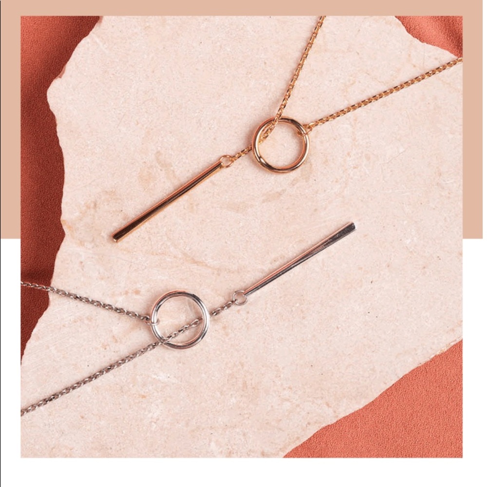 Nashelle Heather Drop Lariat Necklace in Silver